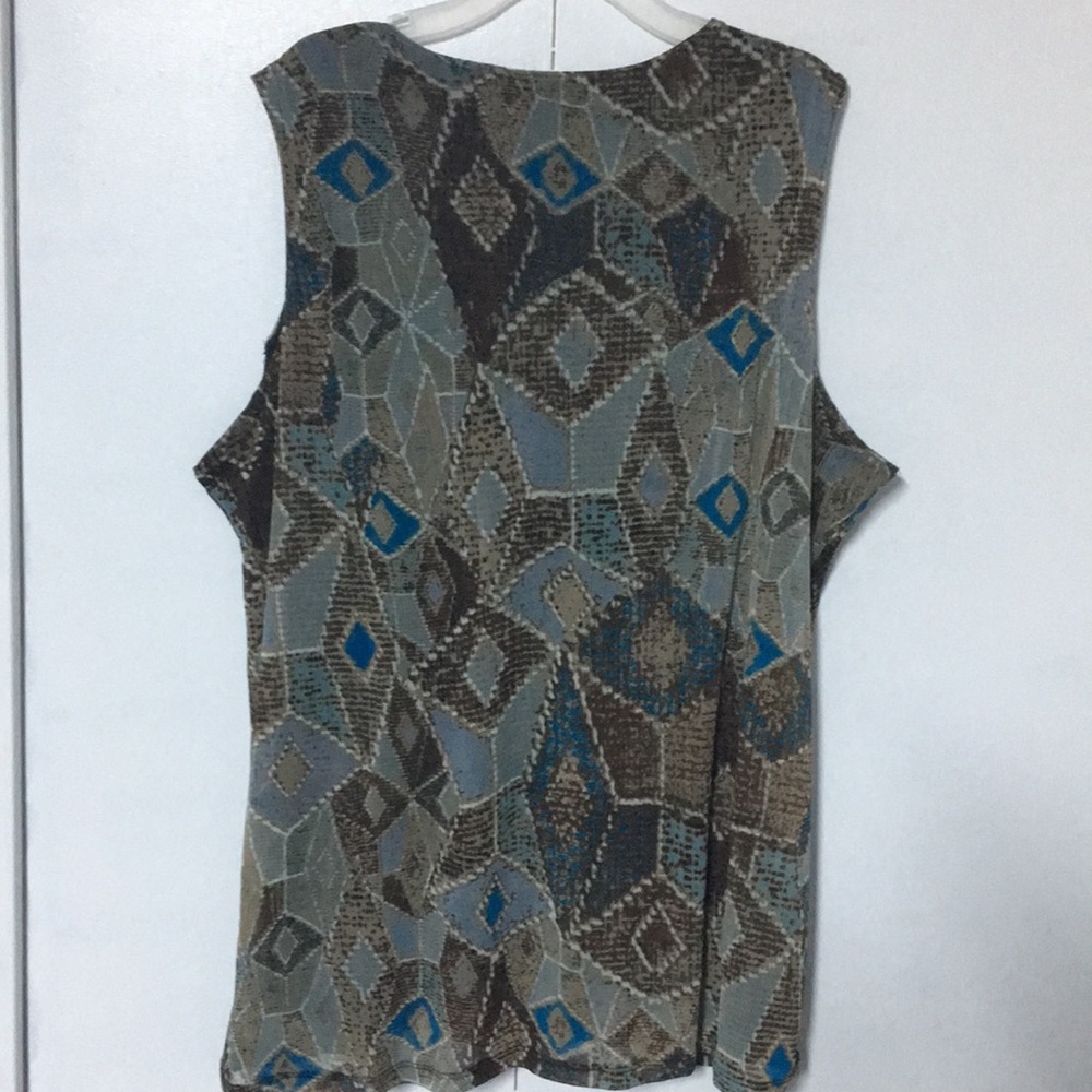 Blouse - Picture 2 of 3